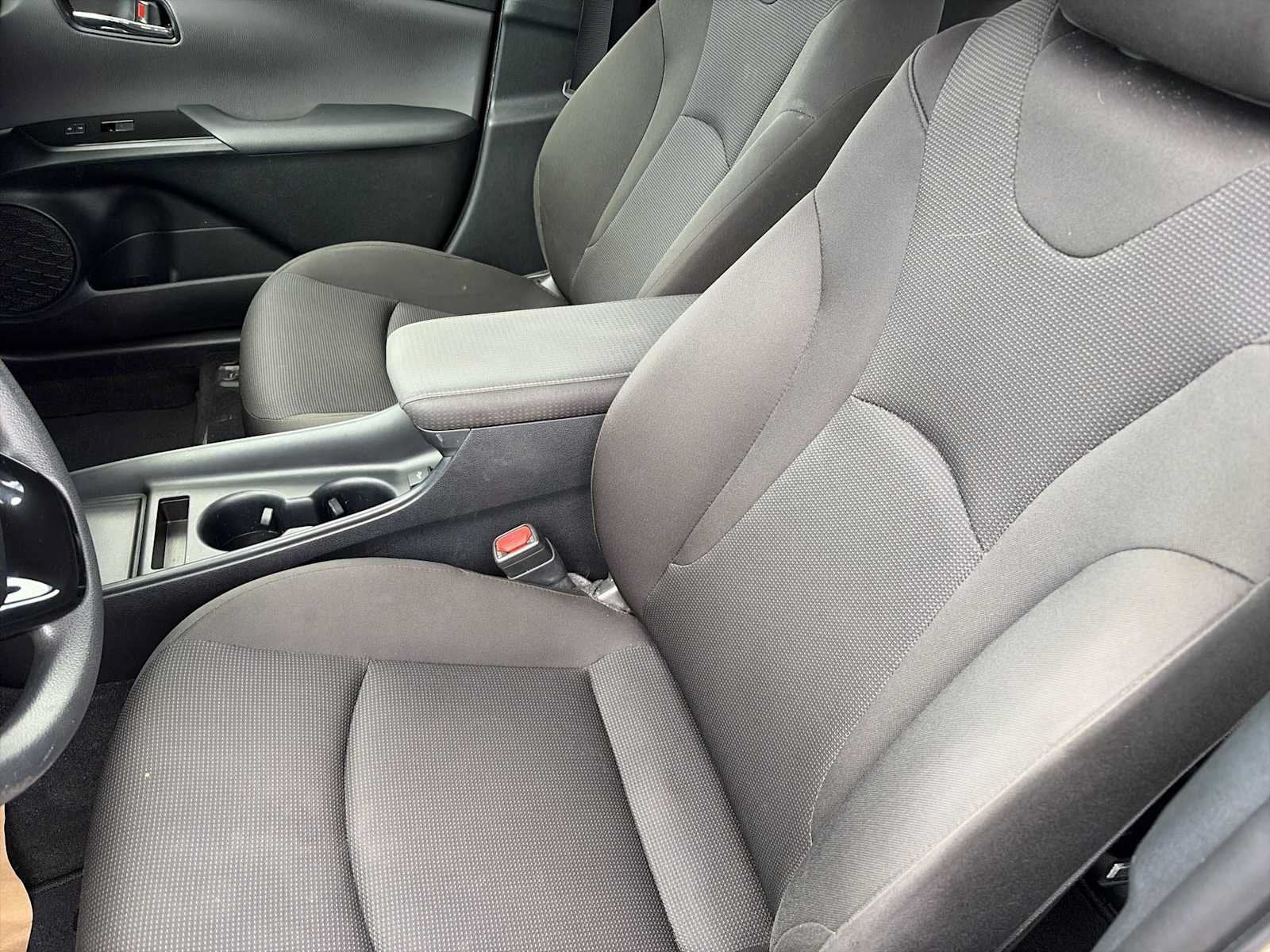 2022 Toyota Prius L Eco