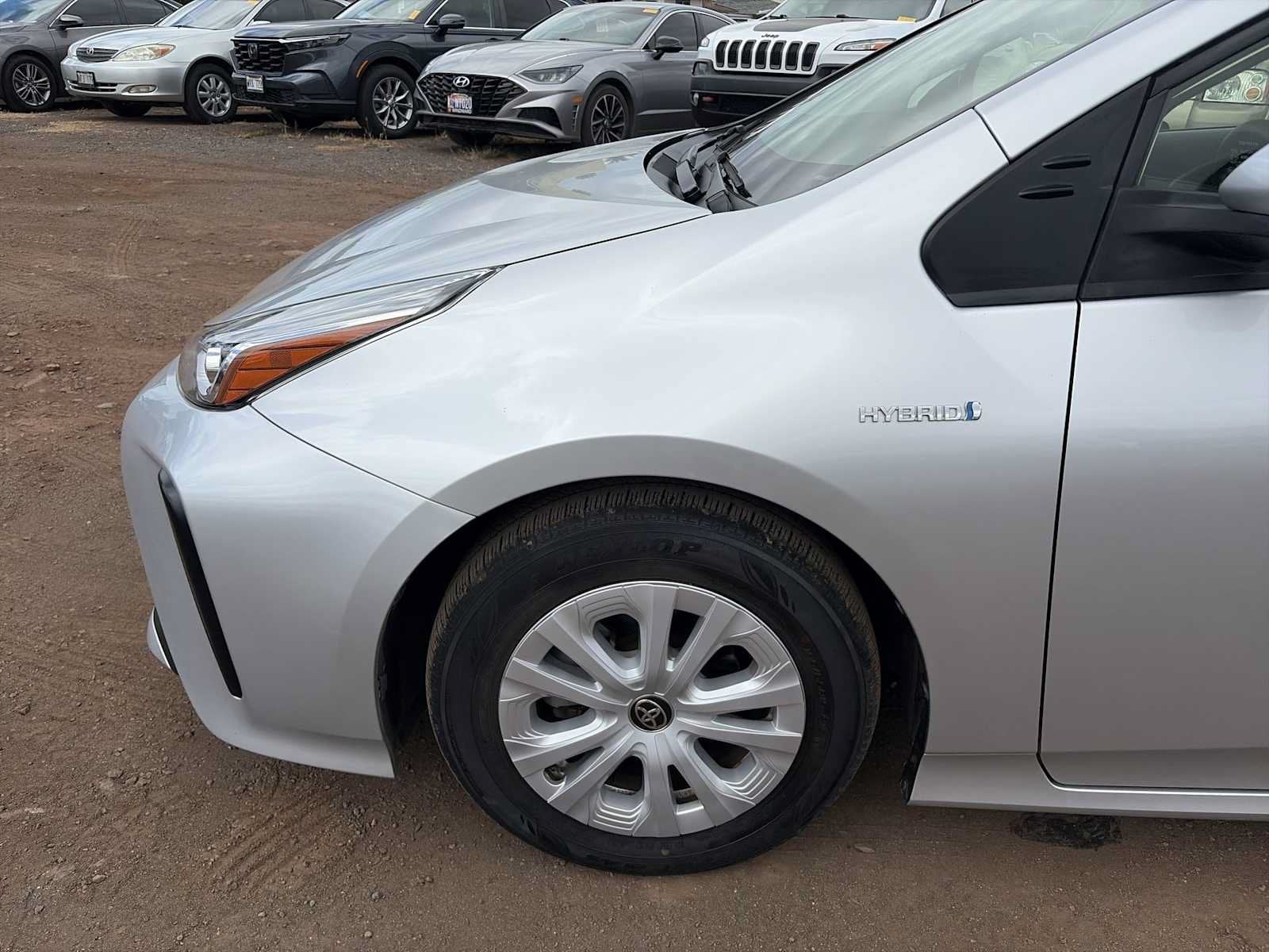 2022 Toyota Prius L Eco