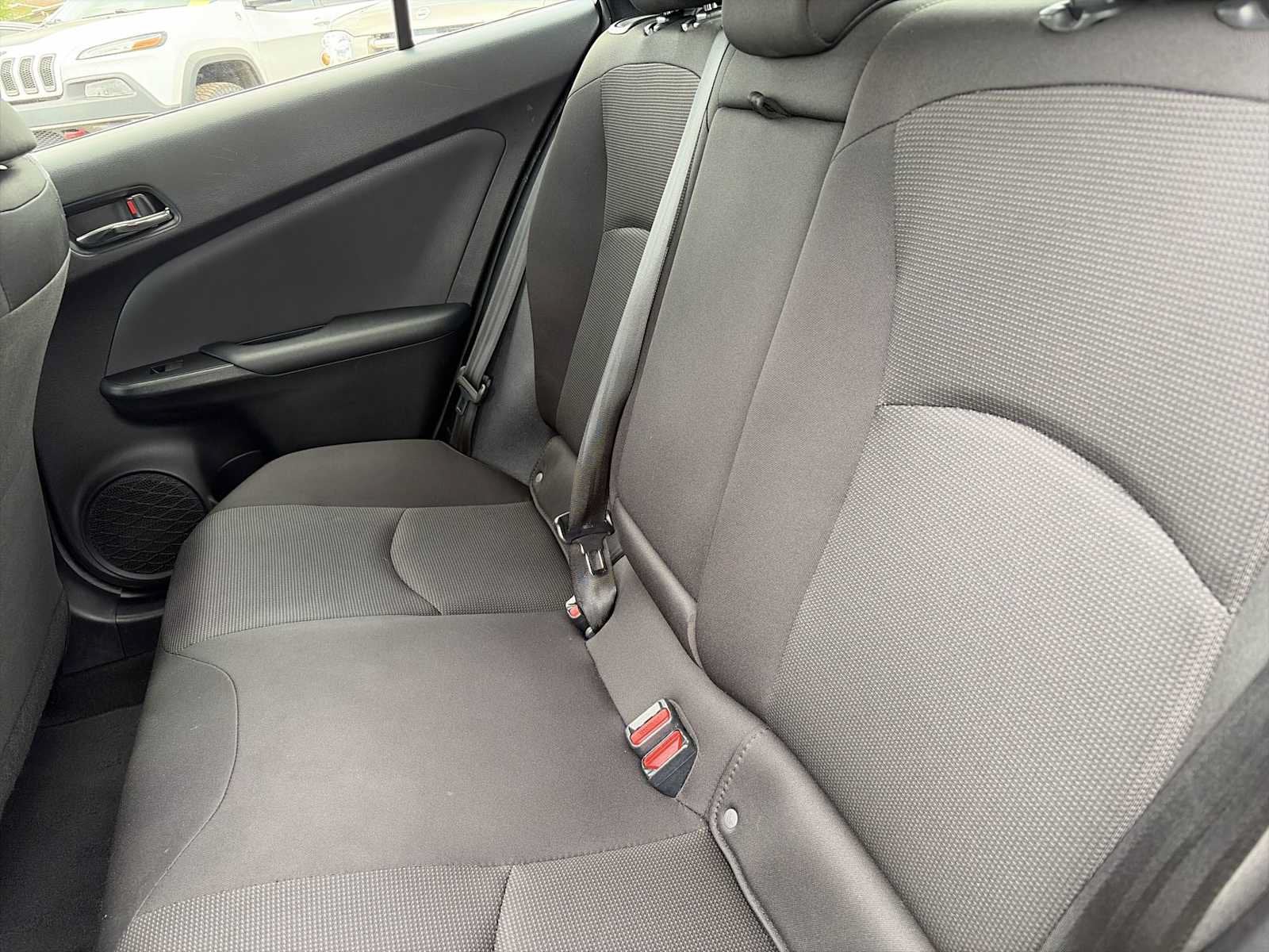 2022 Toyota Prius L Eco