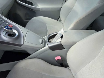 2013 Toyota Prius One