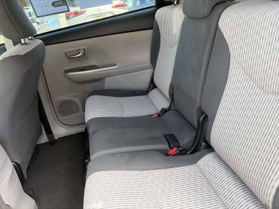 2015 Toyota Prius v Two