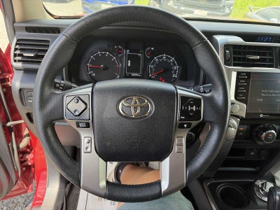 2022 Toyota 4Runner SR5