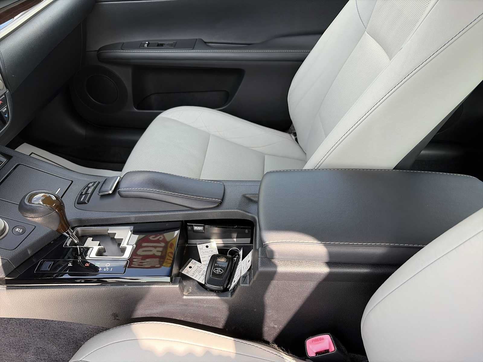 2013 Lexus ES 350 4dr Sdn