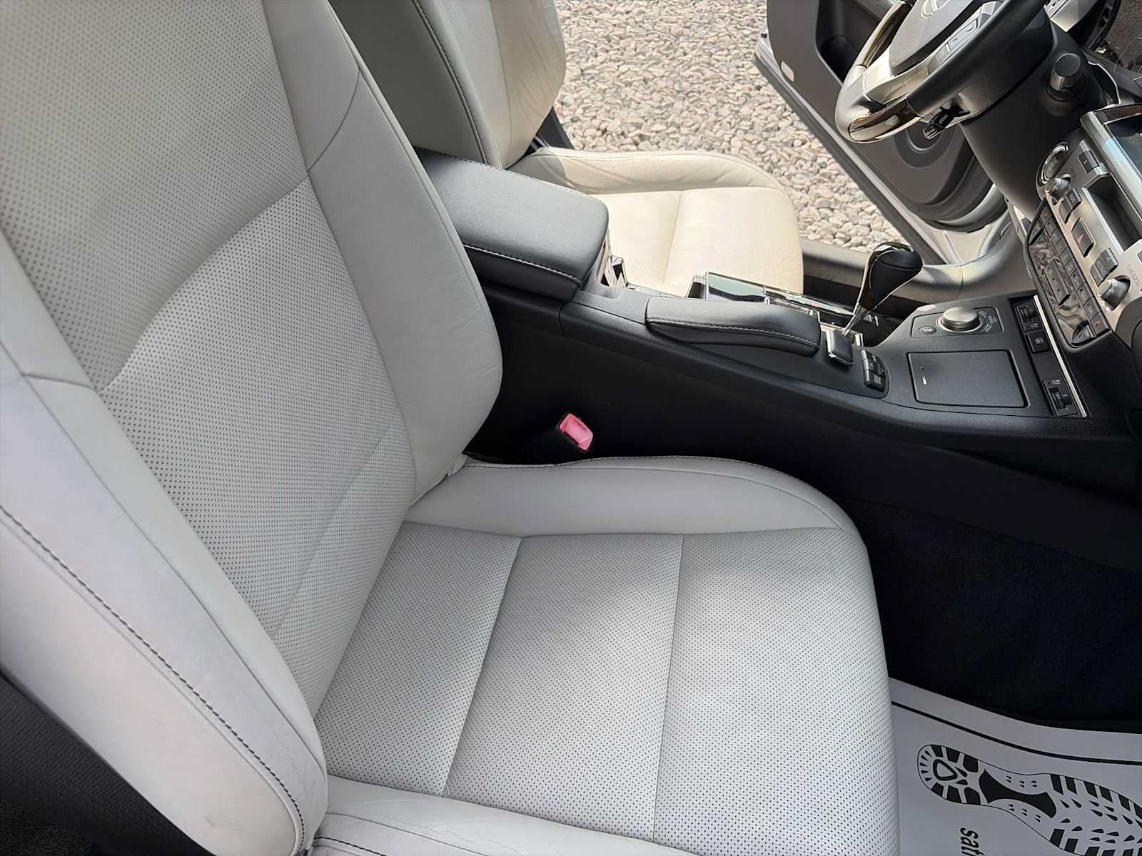 2013 Lexus ES 350 4dr Sdn