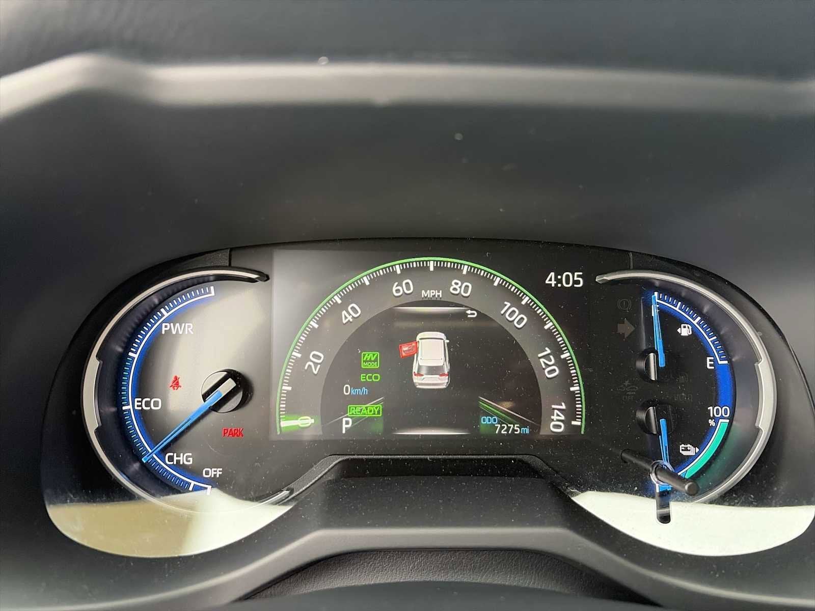 2025 Toyota RAV4 Plug-In Hybrid SE