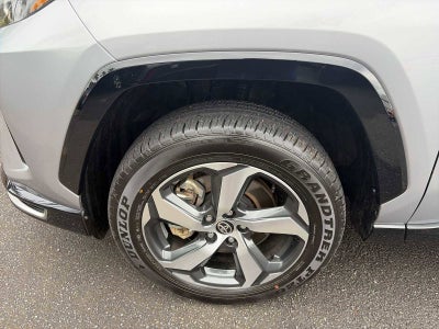 2025 Toyota RAV4 Plug-In Hybrid SE