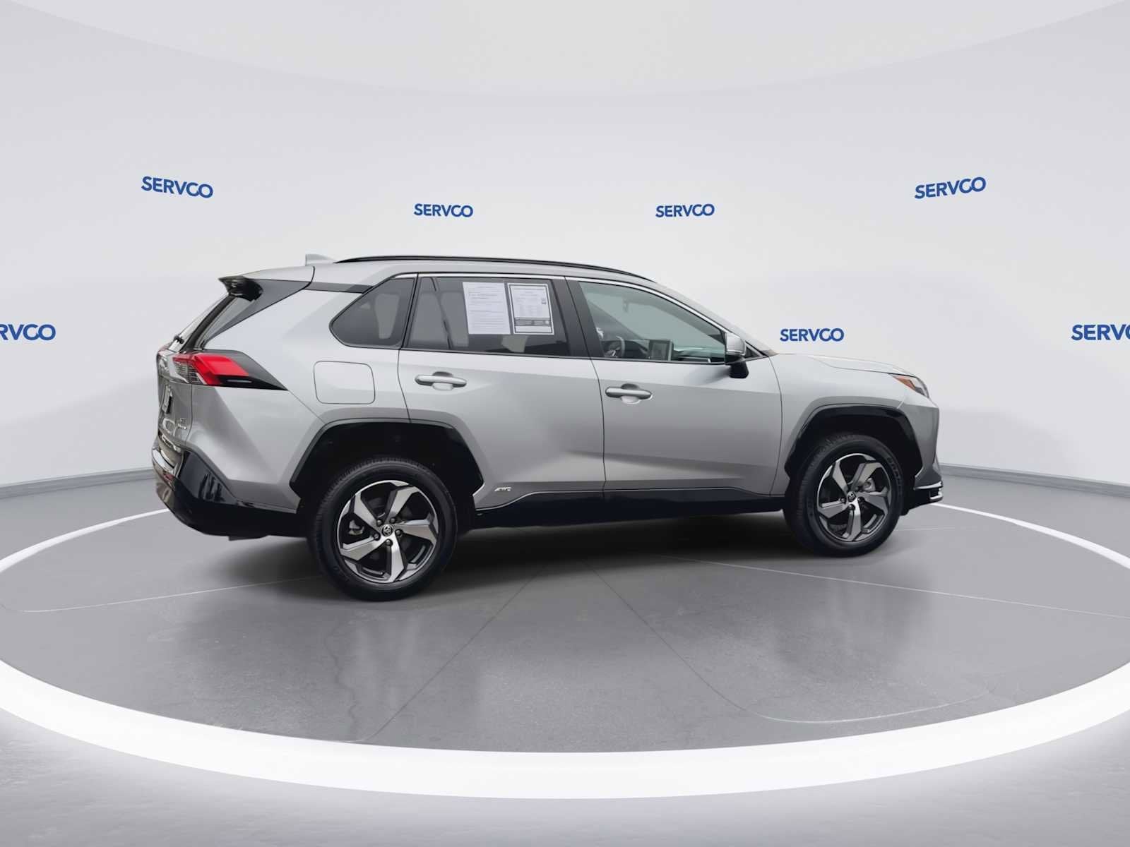 2025 Toyota RAV4 Plug-In Hybrid SE