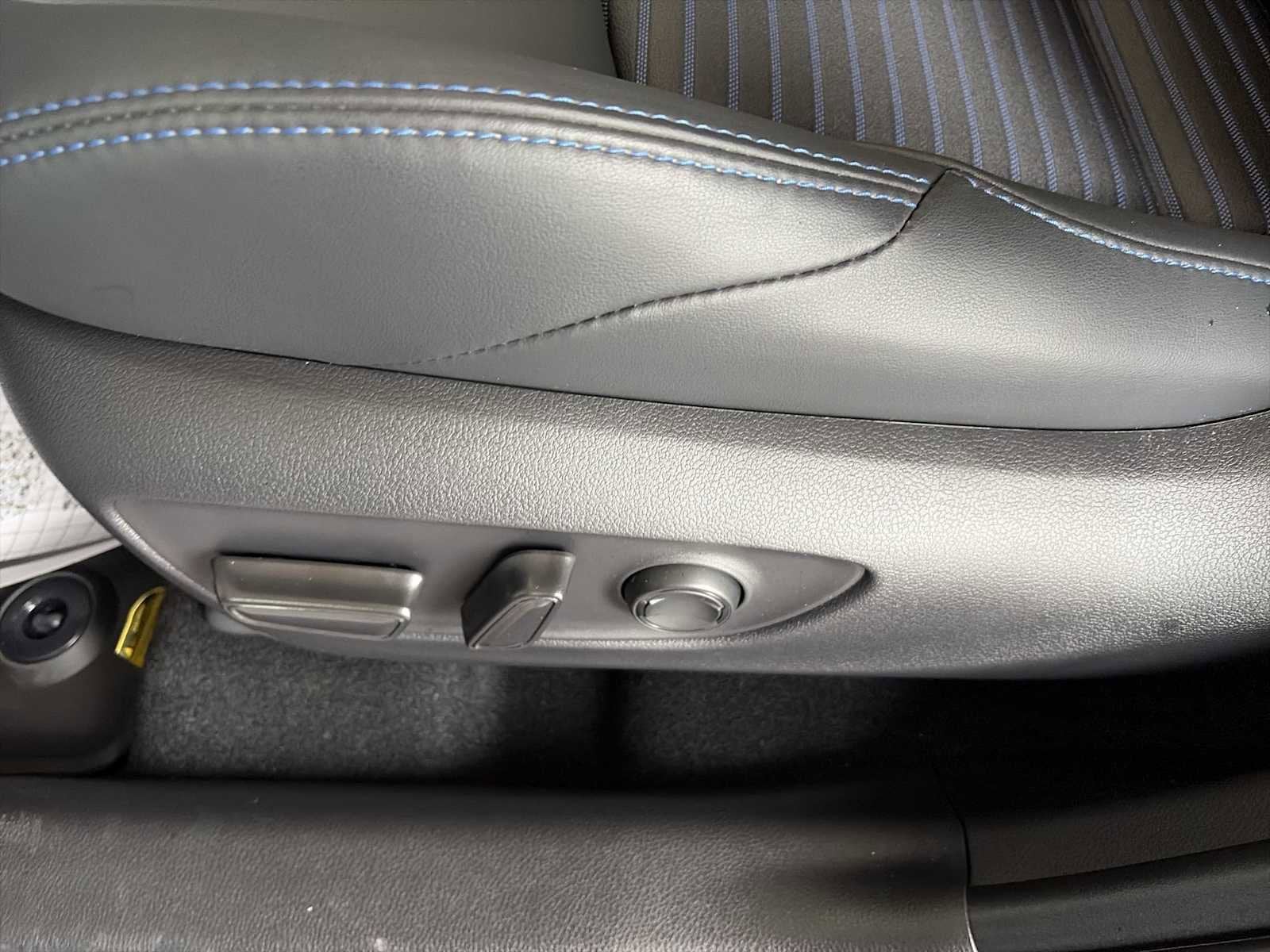 2025 Toyota RAV4 Hybrid XSE