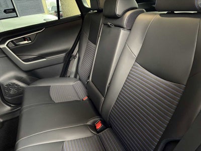 2025 Toyota RAV4 Hybrid XSE