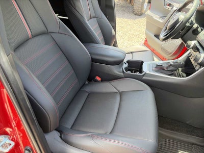 2025 Toyota RAV4 Plug-In Hybrid XSE