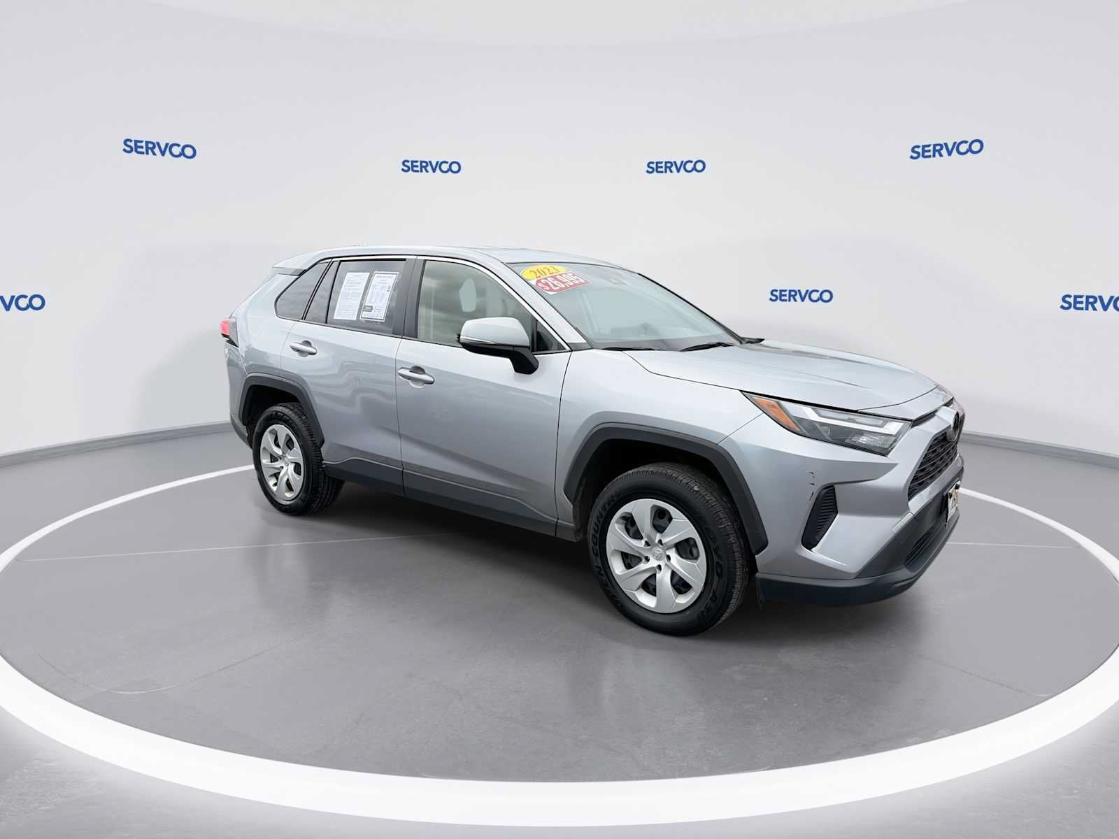 2023 Toyota RAV4 LE