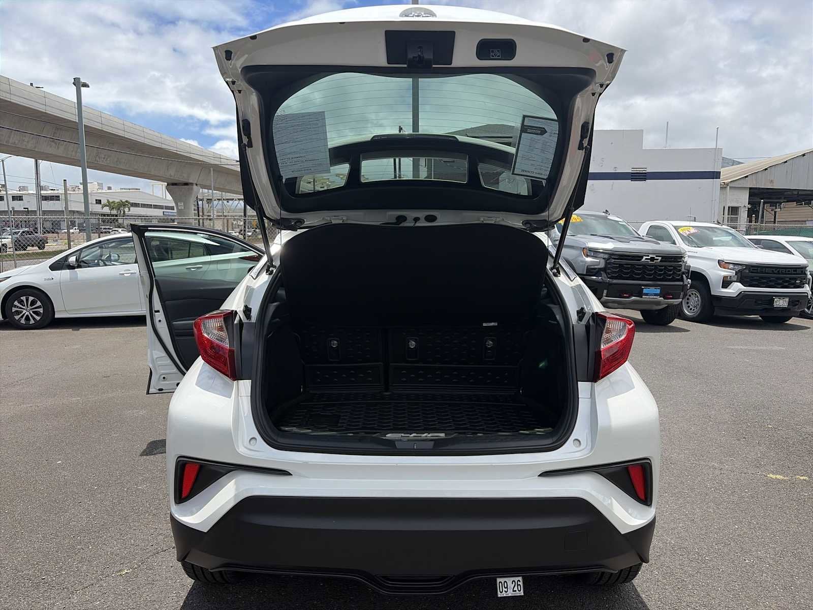 2021 Toyota C-HR LE