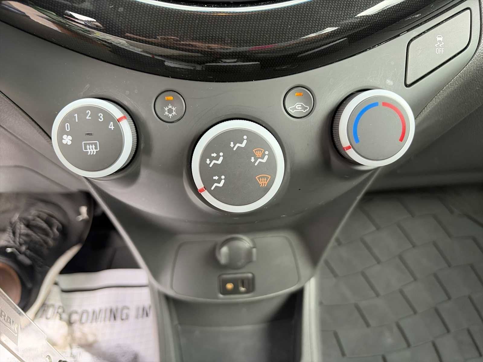 2014 Chevrolet Spark LT