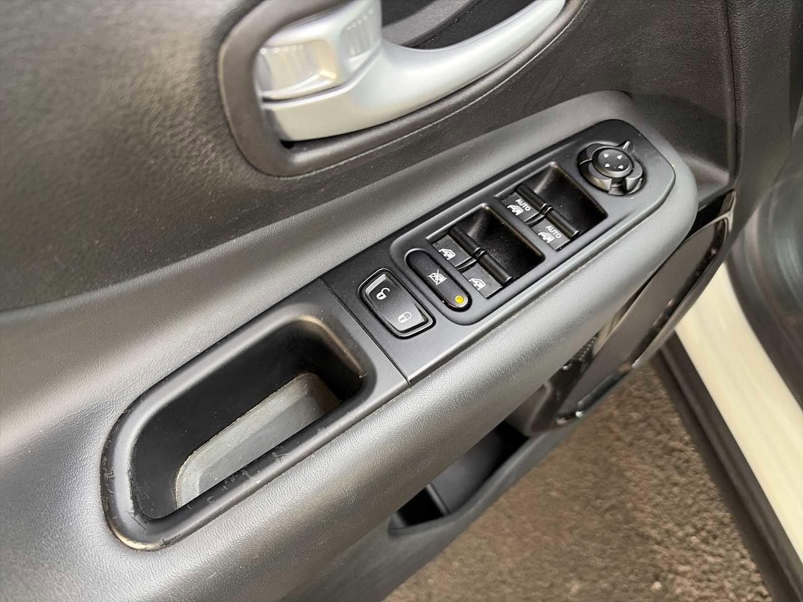 2023 Jeep Renegade Altitude